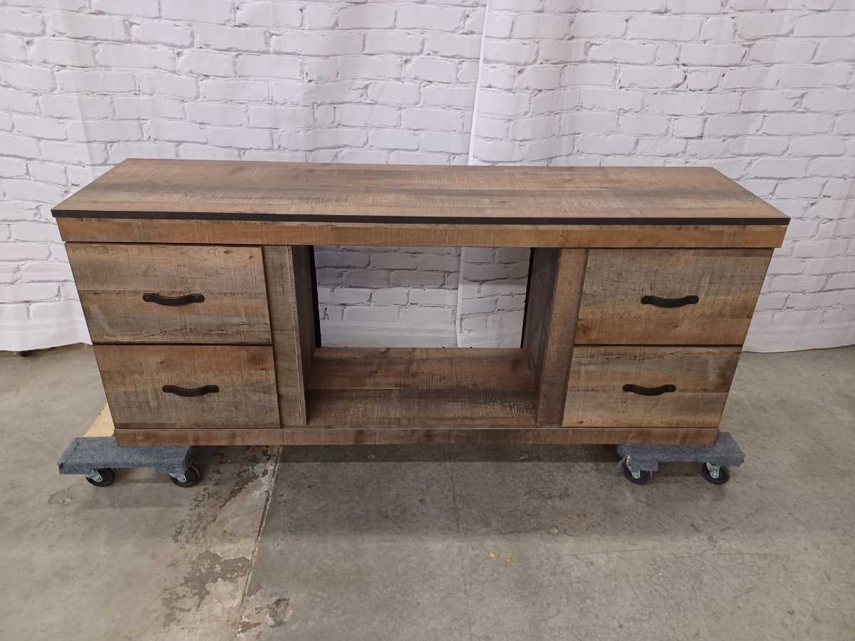 Trinell TV Stand - Gallery Image 6